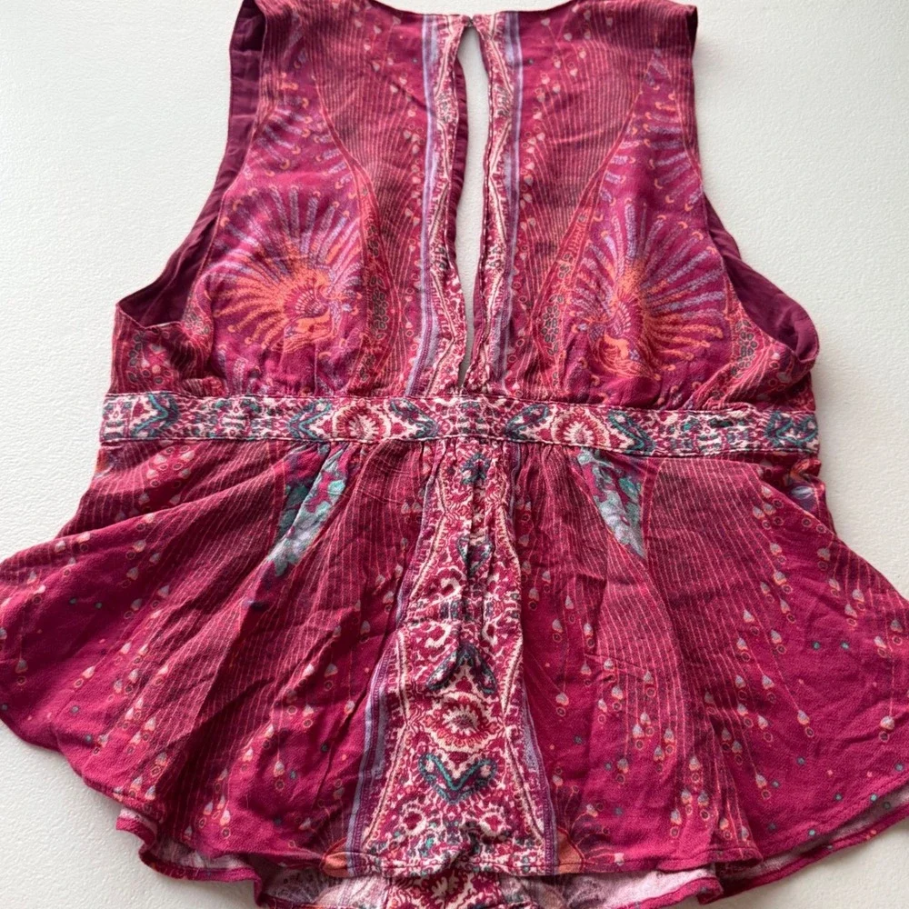 Free People Peplum Top Womens S Burgundy Paisley Sleeveless Boho V-Neck